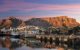 Cape Grace Hotel y Spa